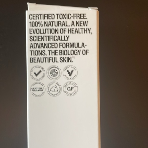 Grown Alchemist Polishing Facial Exfoliant - Picture 4 of 5